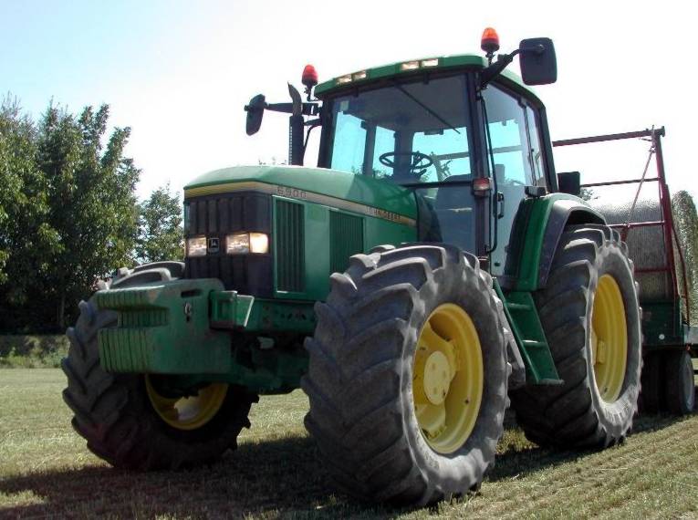 john deere 6900