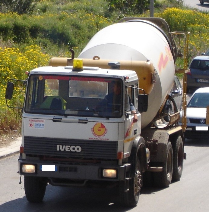 iveco 330 30
