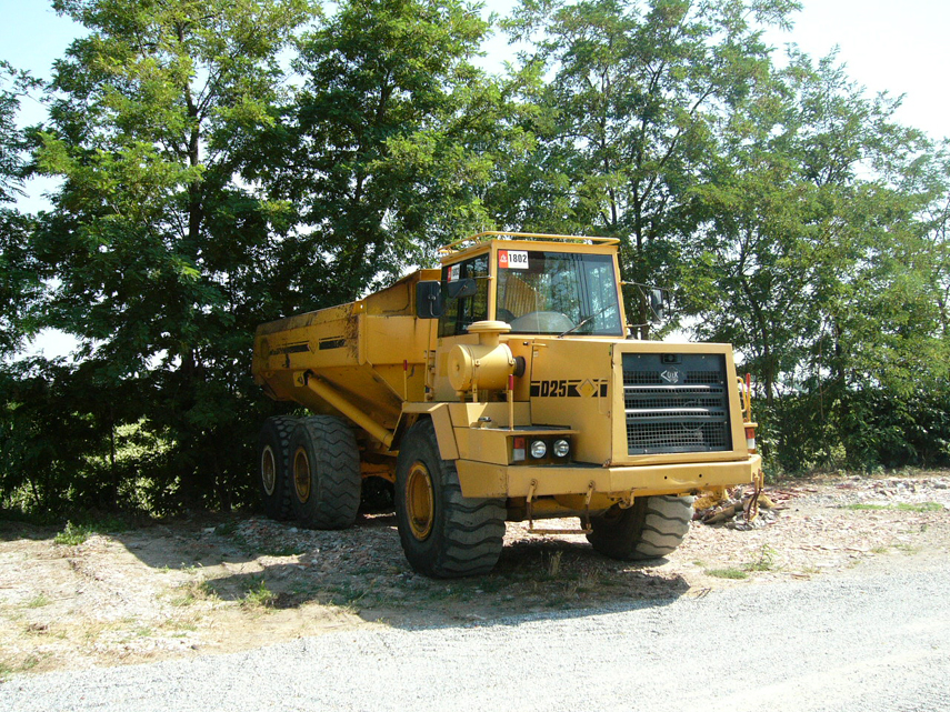 O&K D25