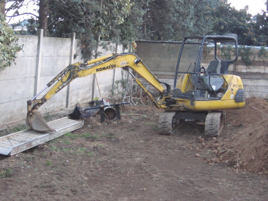 Komatsu PC10
