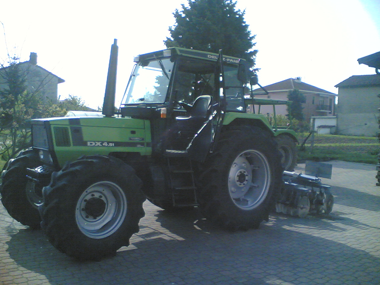 deutz-fahr dx 4.51