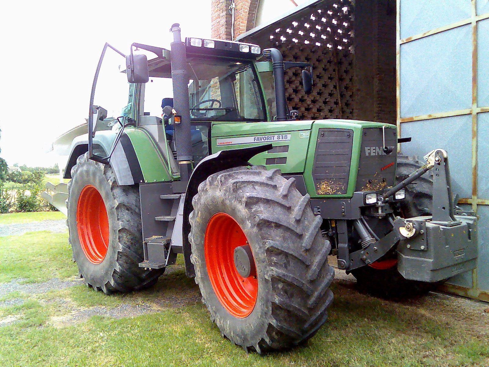 fendt 818 aratura....
