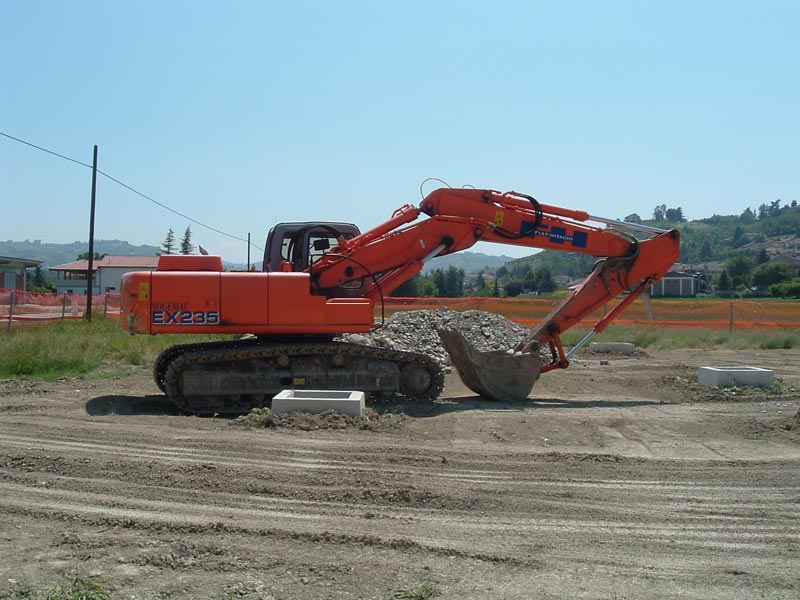 Fiat Hitachi EX235