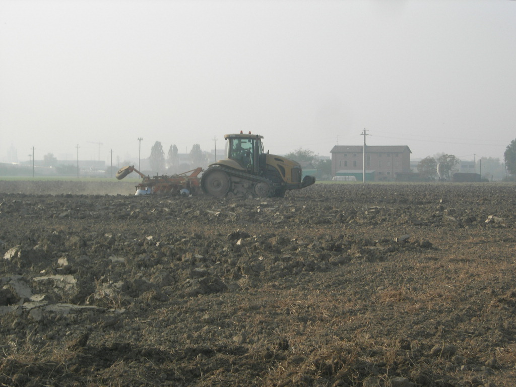 challenger mt765