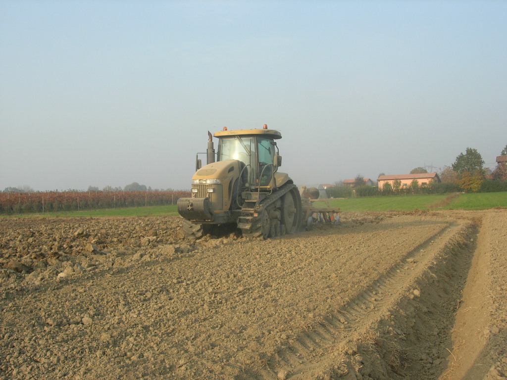challenger mt765