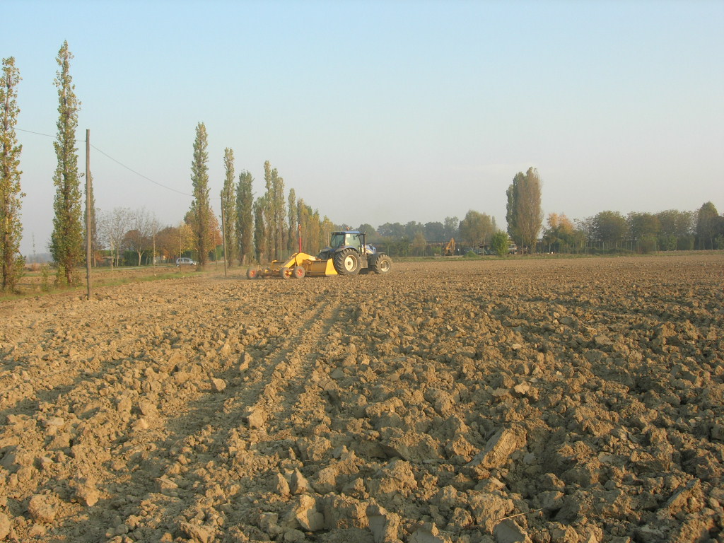 new holland tg285