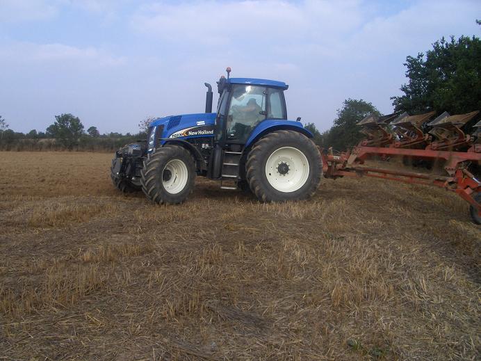 new holland tg230