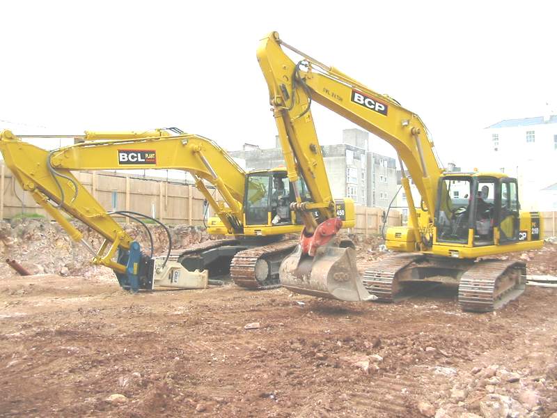 Komatsu Plymouth Job