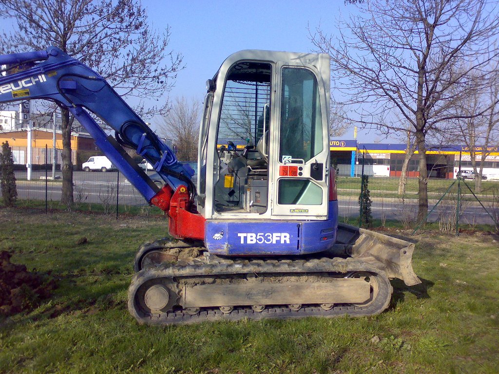 Takeuchi TB53FR
