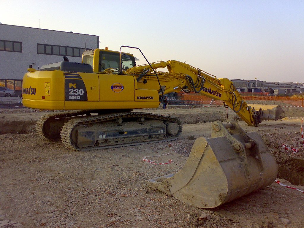 Komatsu PC 230 NHD