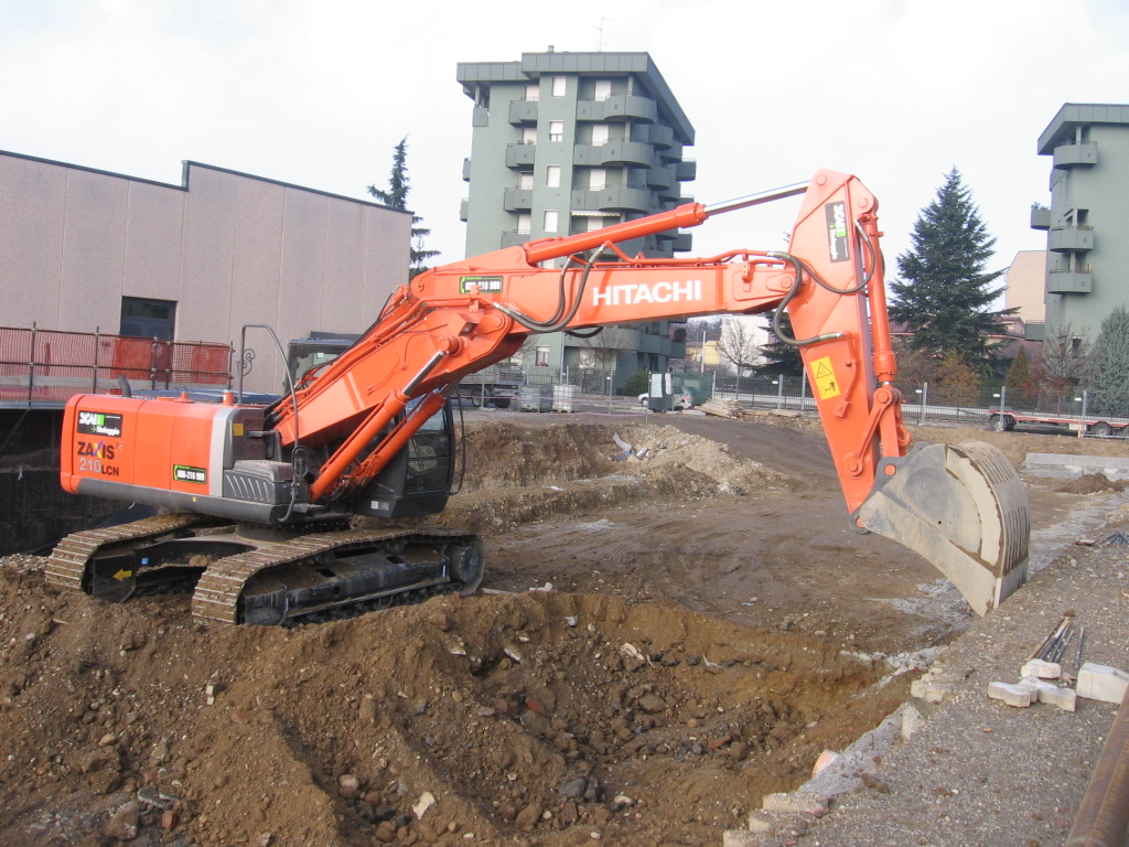 Hitachi Zaxis 210LCN