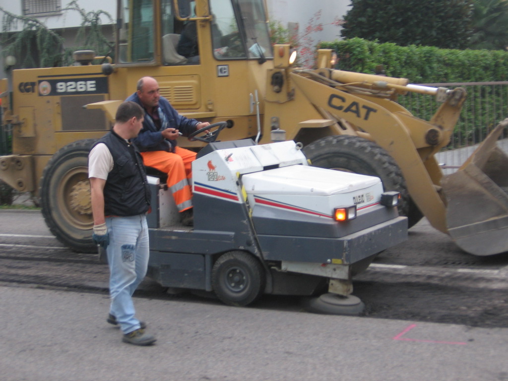 lavori stradali vie Galilei e Verdi a Muggiò impresa Cereda