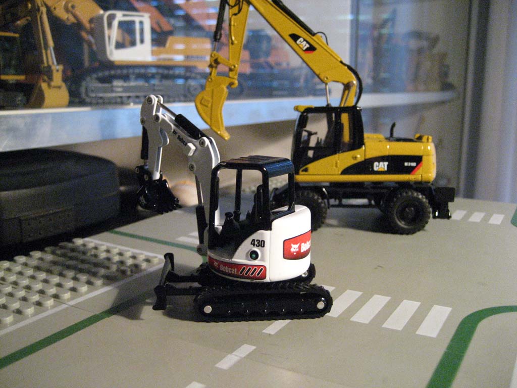 Bobcat 430
