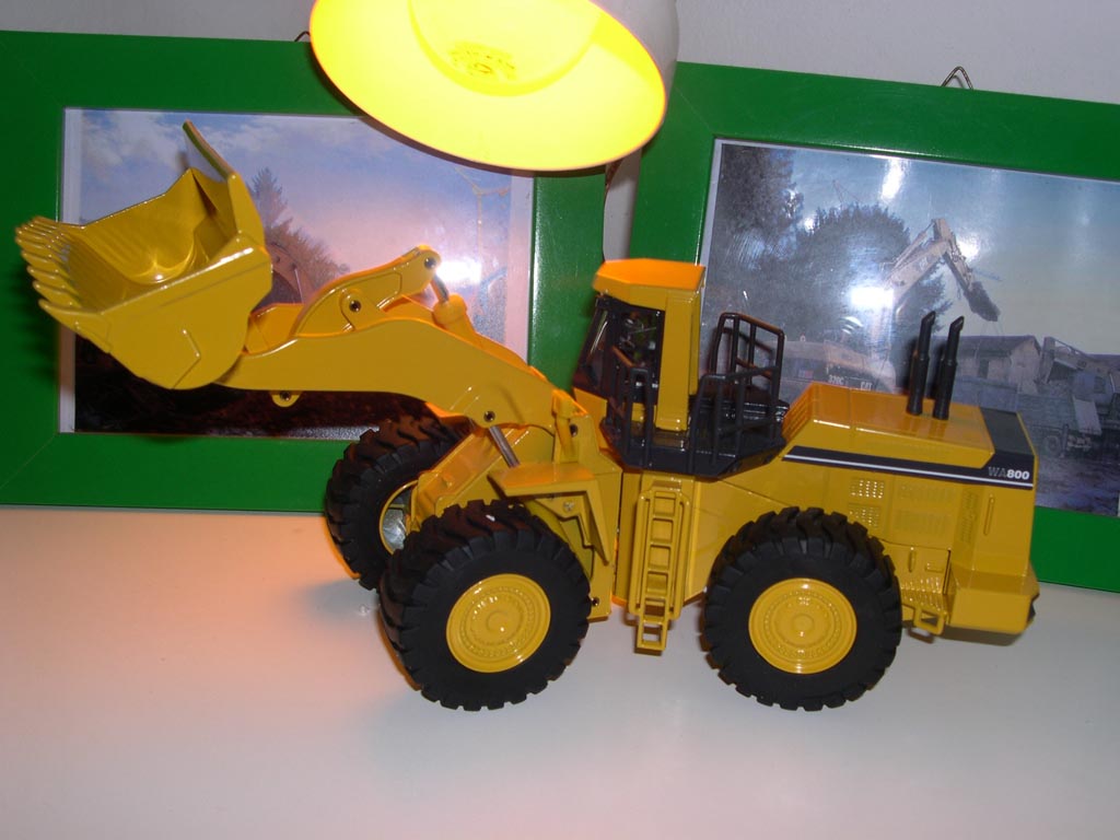 WA800