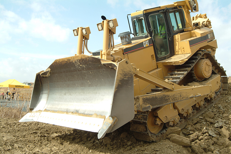 cat d8r