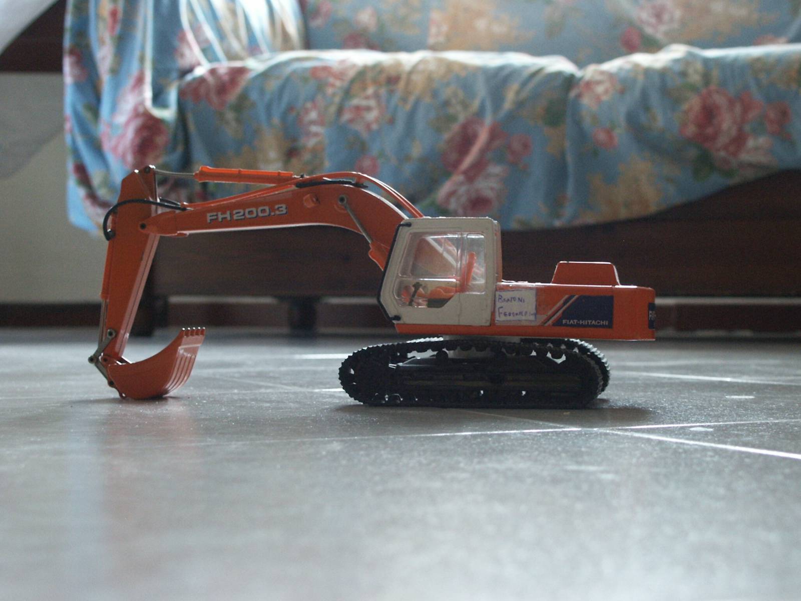 fiat hitachi fh200.3