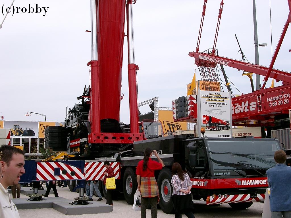 liebherr ltm 1500 8/1 foto fatta al bauma 2004