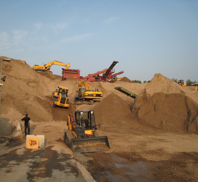 JCB Consorter7
