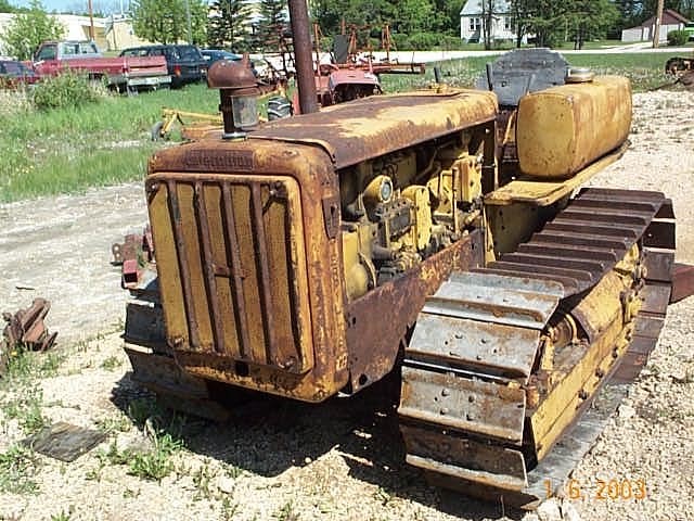 Caterpillar D2
