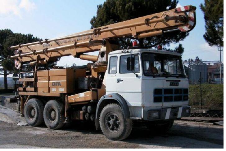 Fiat 300 pc 6x4