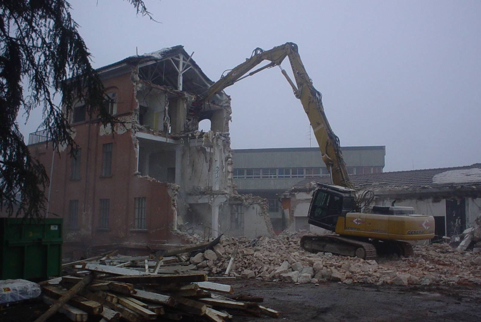 demolizione tipografia(GENERAL SMONTAGGI