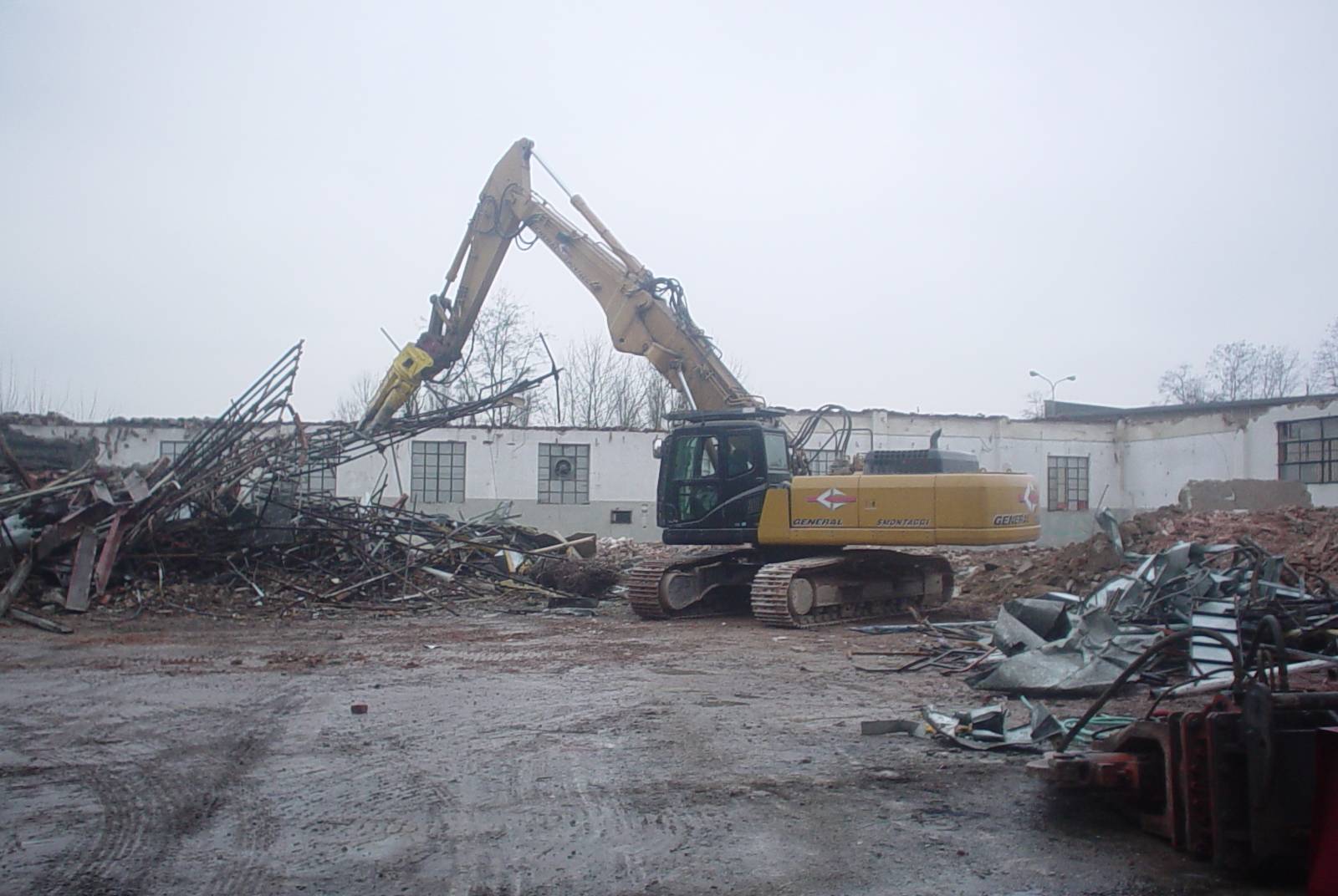 demolizione tipografia(GENERAL SMONTAGGI