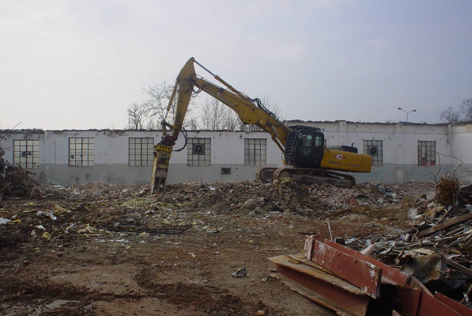 demolizione tipografia(GENERAL SMONTAGGI