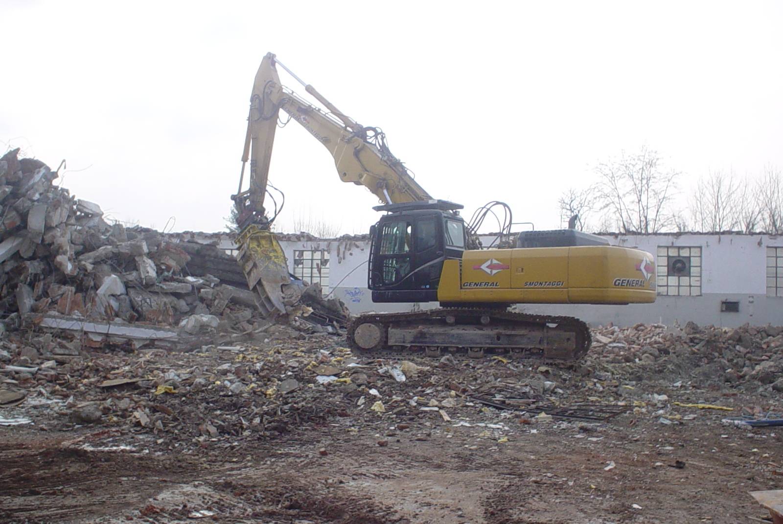 demolizione tipografia(GENERAL SMONTAGGI