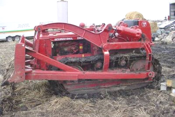 International TD9