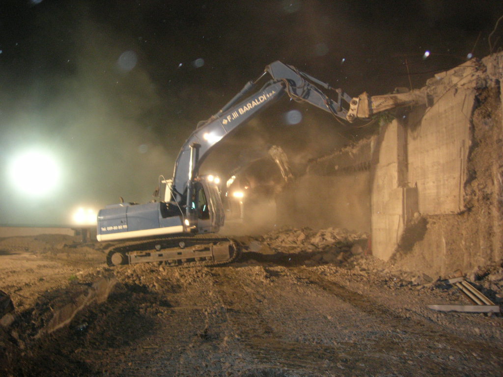 demolizione cavalcavia