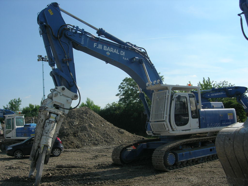 fiat hitachi ex455