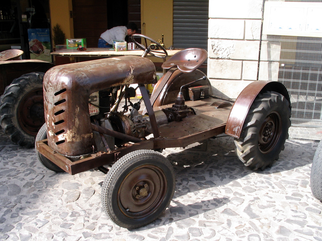 C11