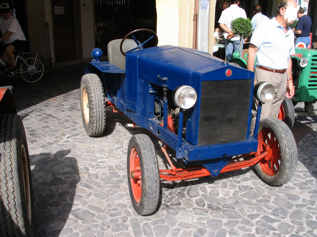 C21