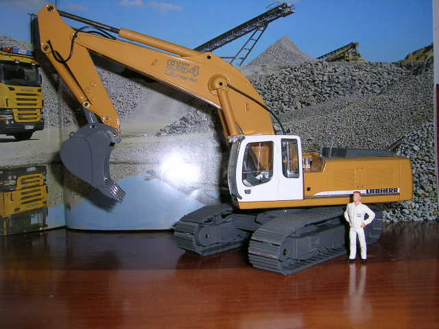 Escavatore Liebherr