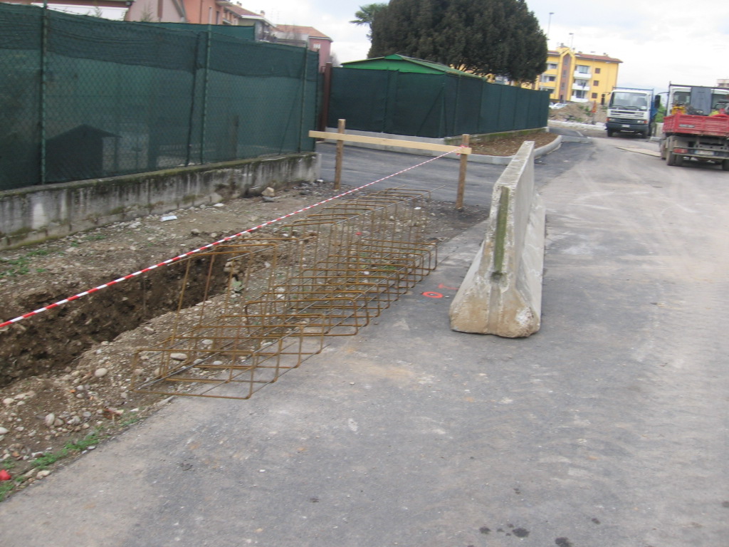armature per base guard-rail