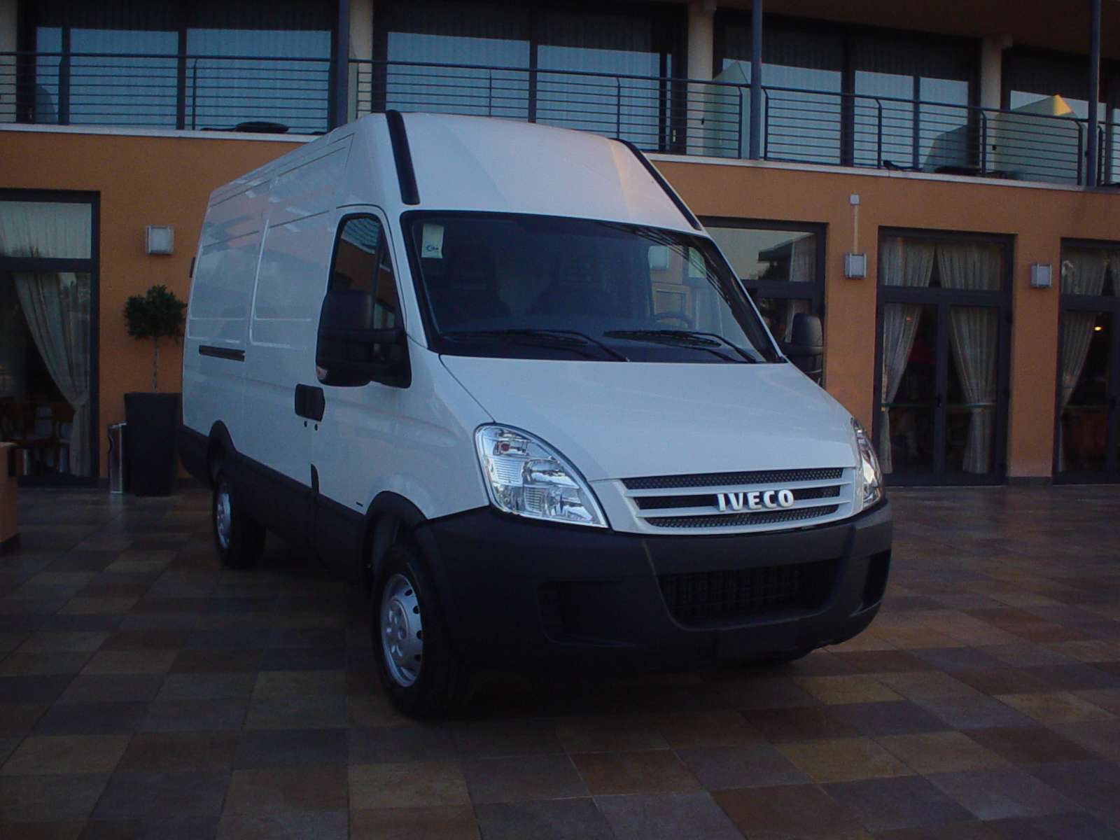 Presentazione Iveco Stralis Euro 5 e New Daily a Vasto