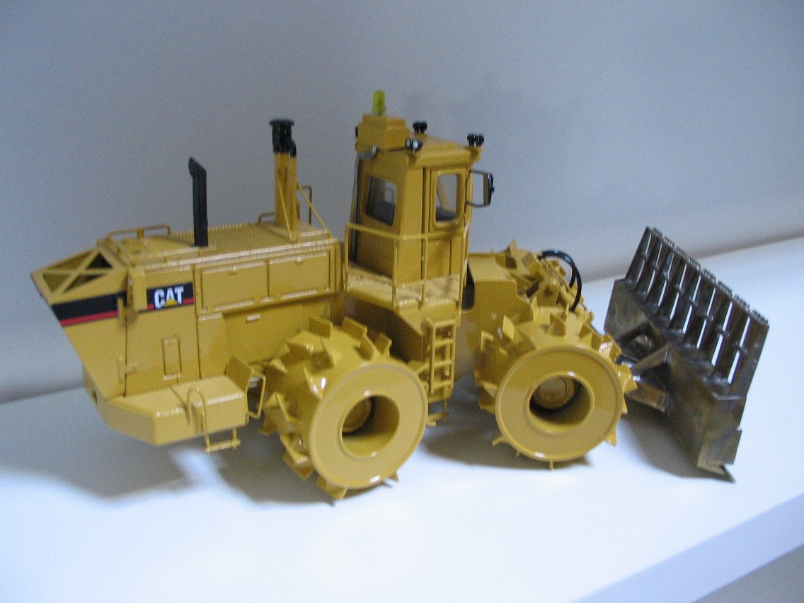 model caterpillar doc