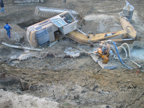 strano,ma si è ribaltato da solo....