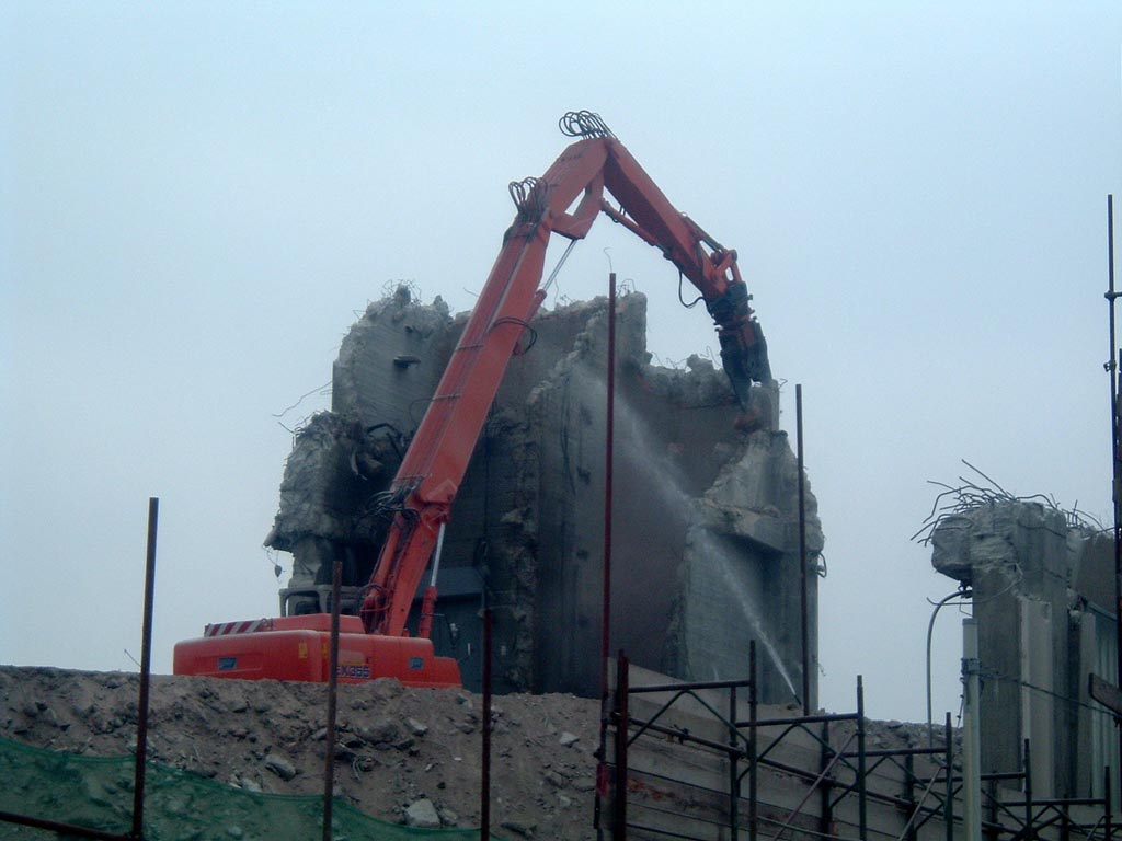 10-02-2007 - si demolisce l'ultimo pezzo