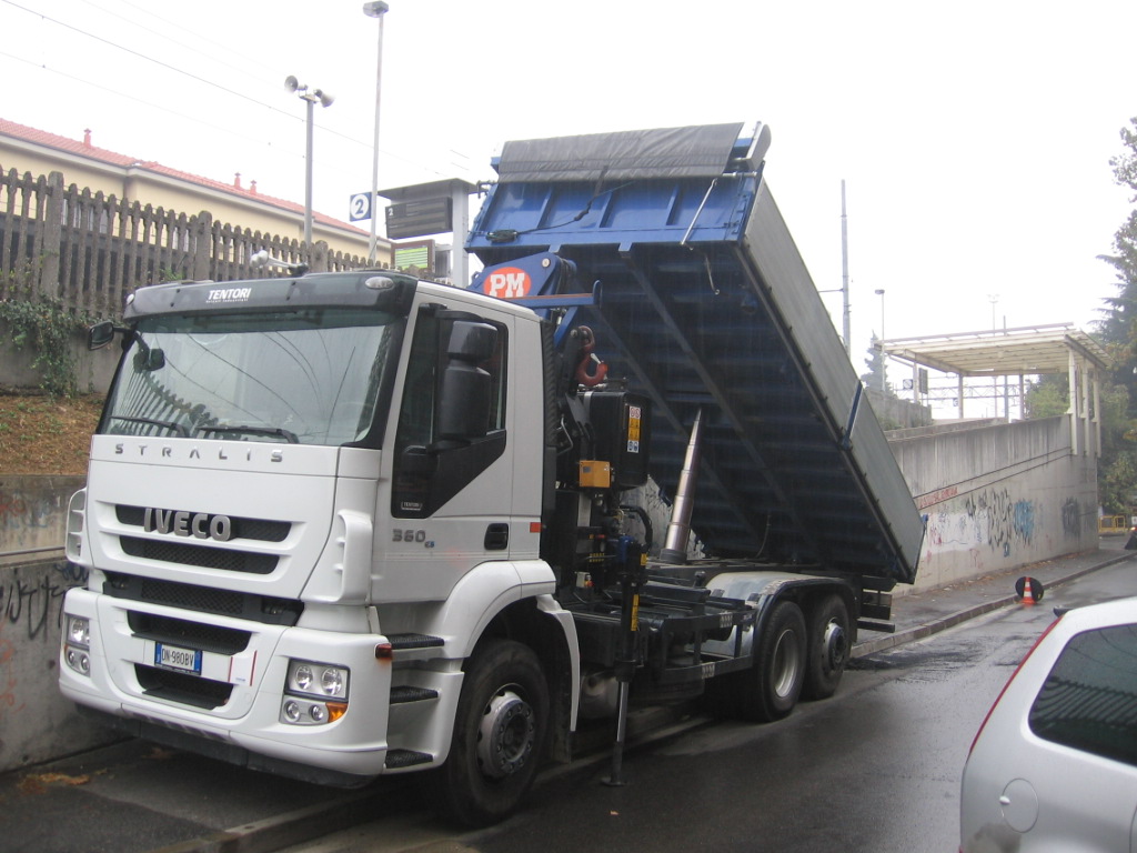Iveco Stralis 260E36