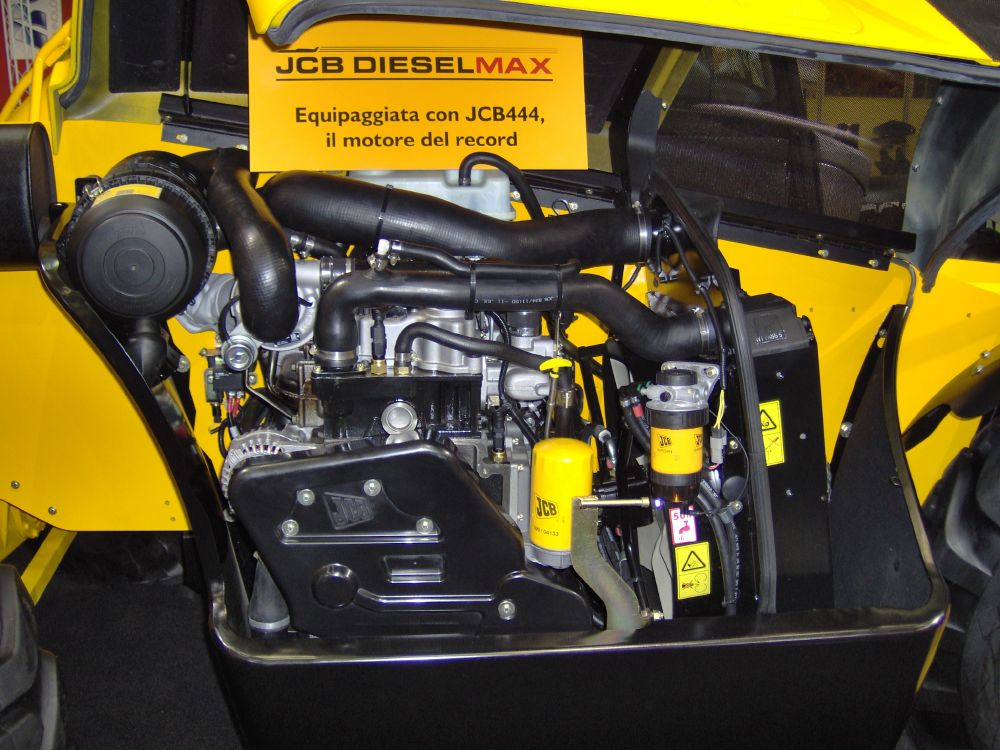 motore JCB 444