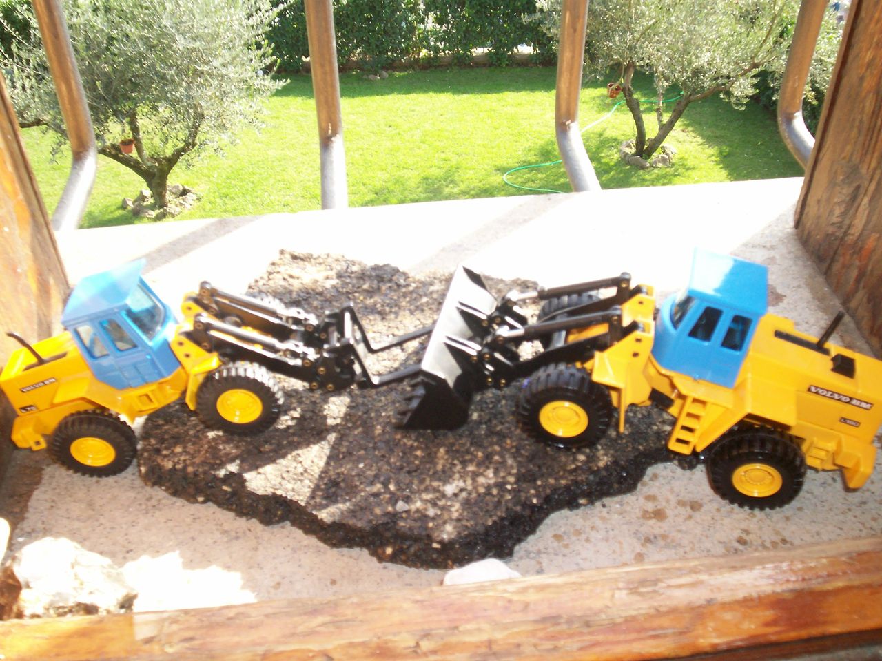 pale volvo old l70 e l180