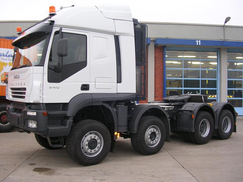 IVECO TRAKKER