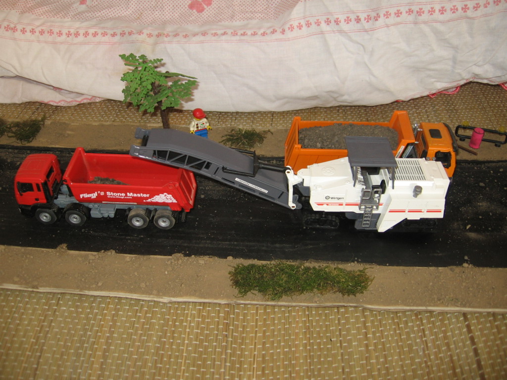 c'è chi arriva e c'è chi va....