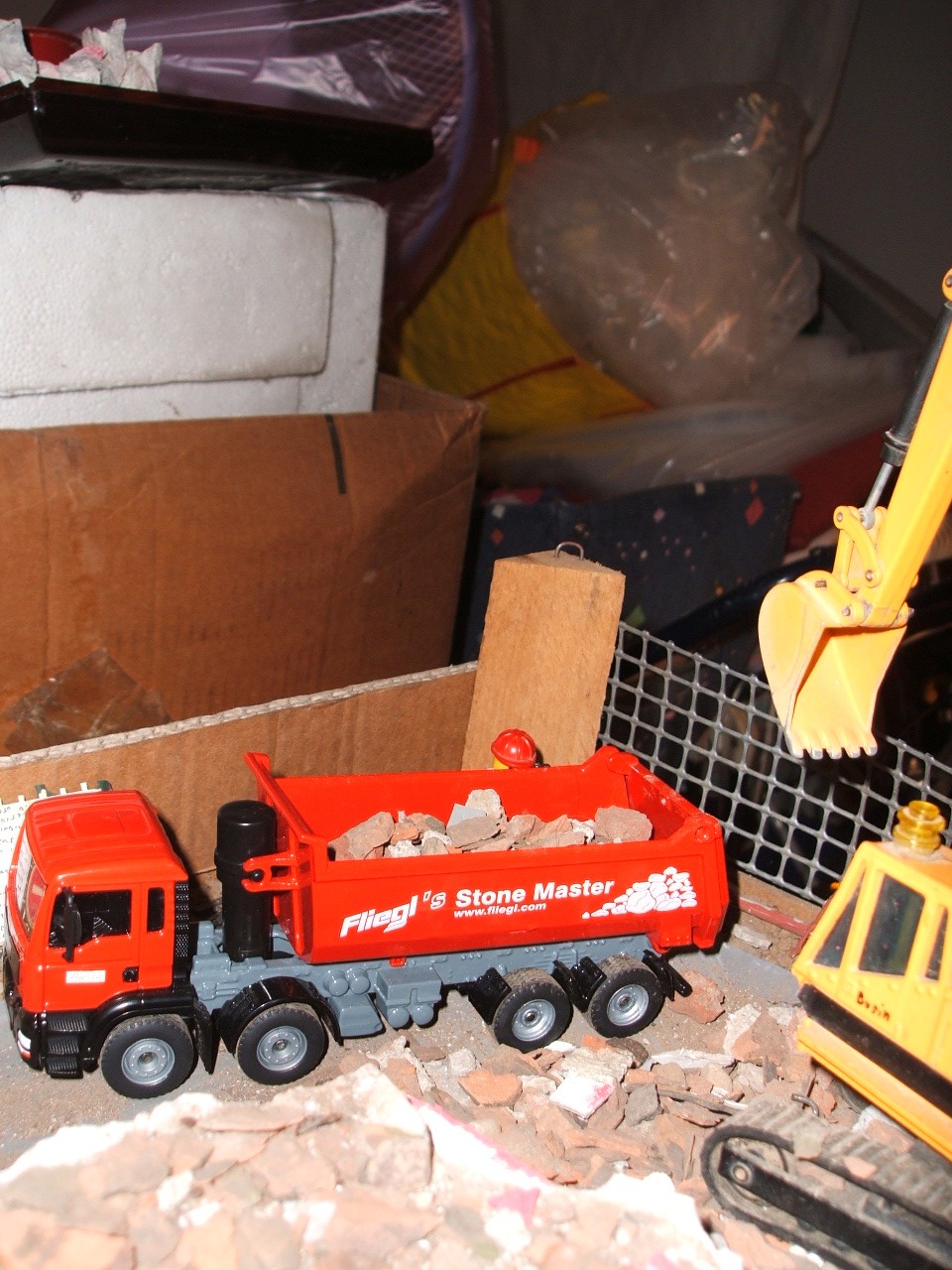 19\12\2006-rimozione macerie