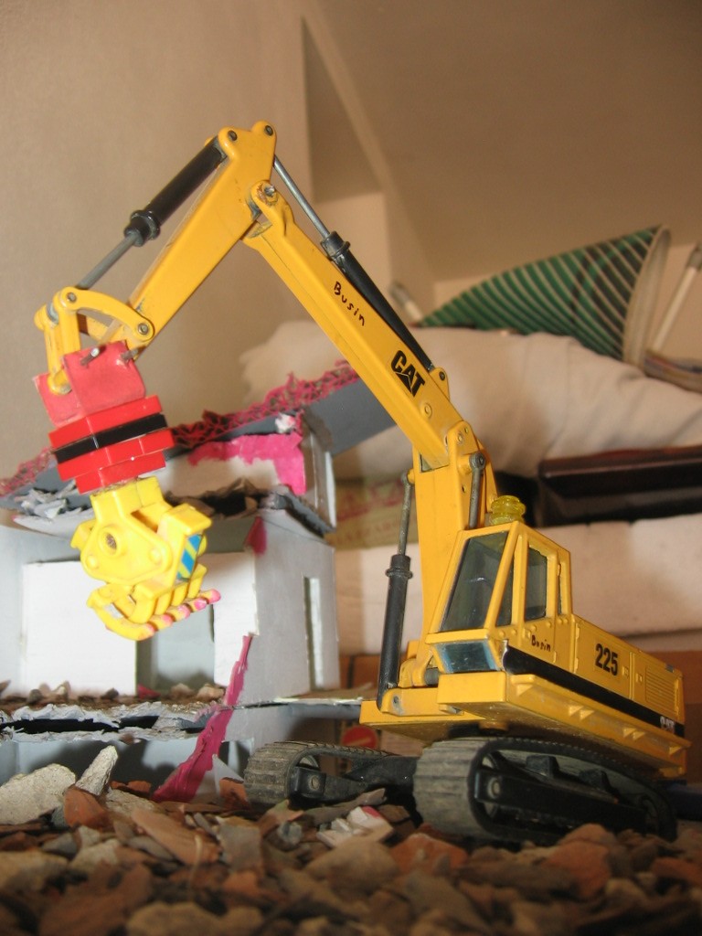 19\12\2006-demolizione edificio