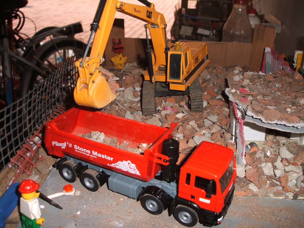 19\12\2006-rimozione macerie