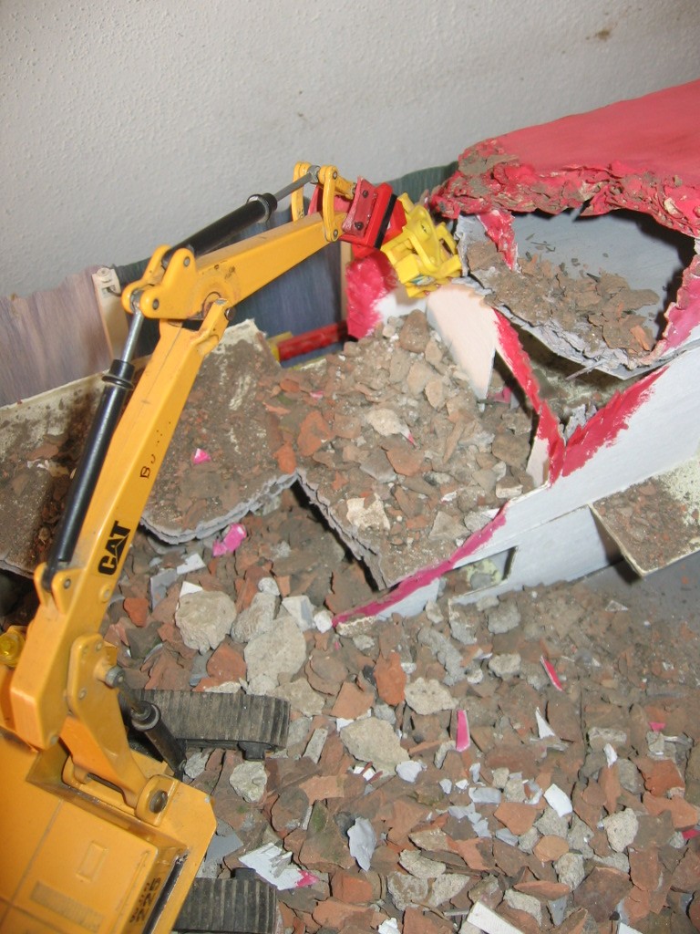 19\12\2006-demolizione edificio