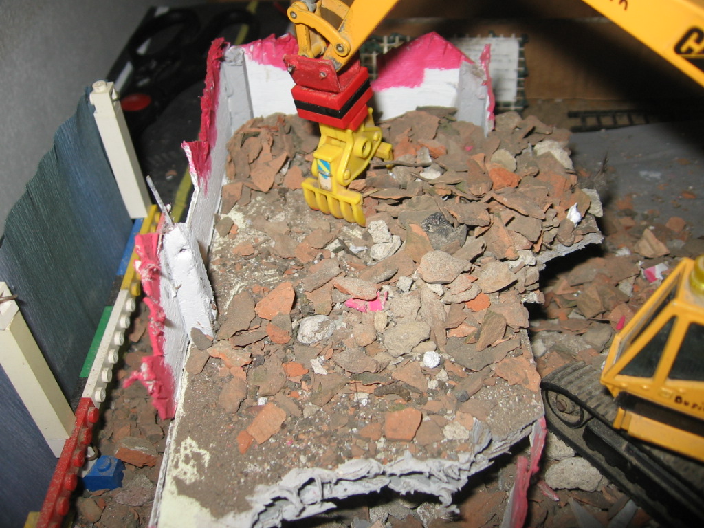 19\12\2006-demolizione edificio