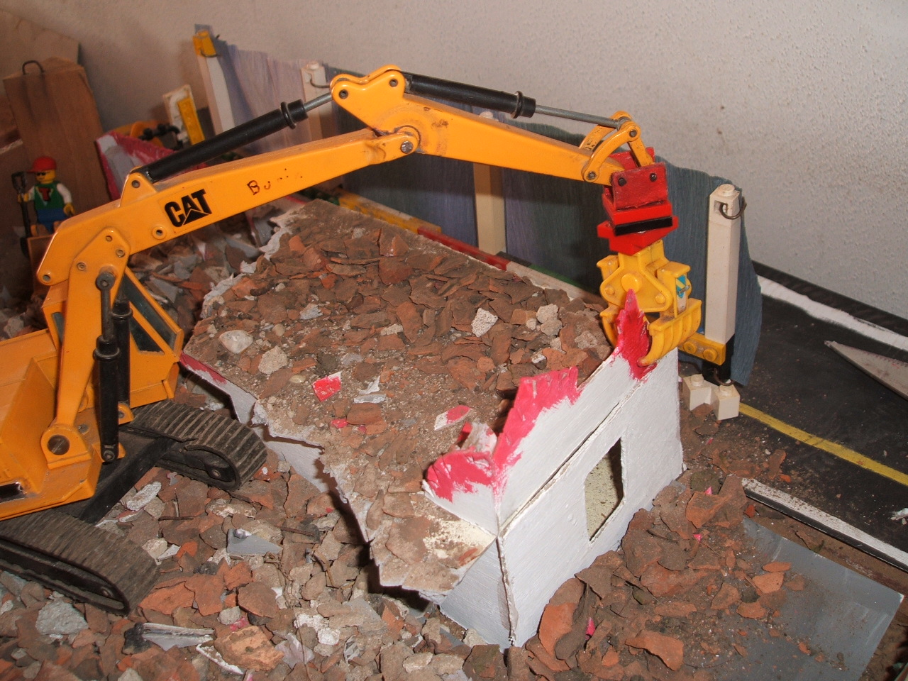 19\12\2006-demolizione edificio